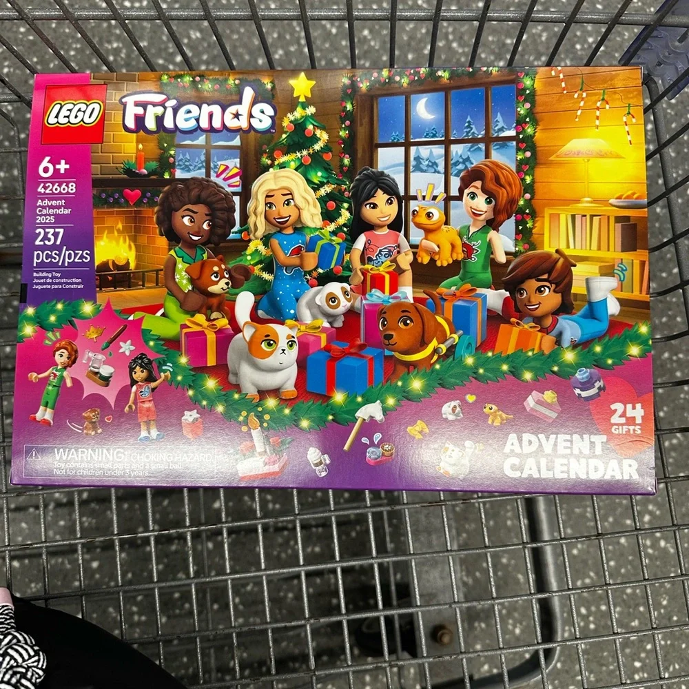 LEGO Friends Advent Calendar - Festive Multicolor Set